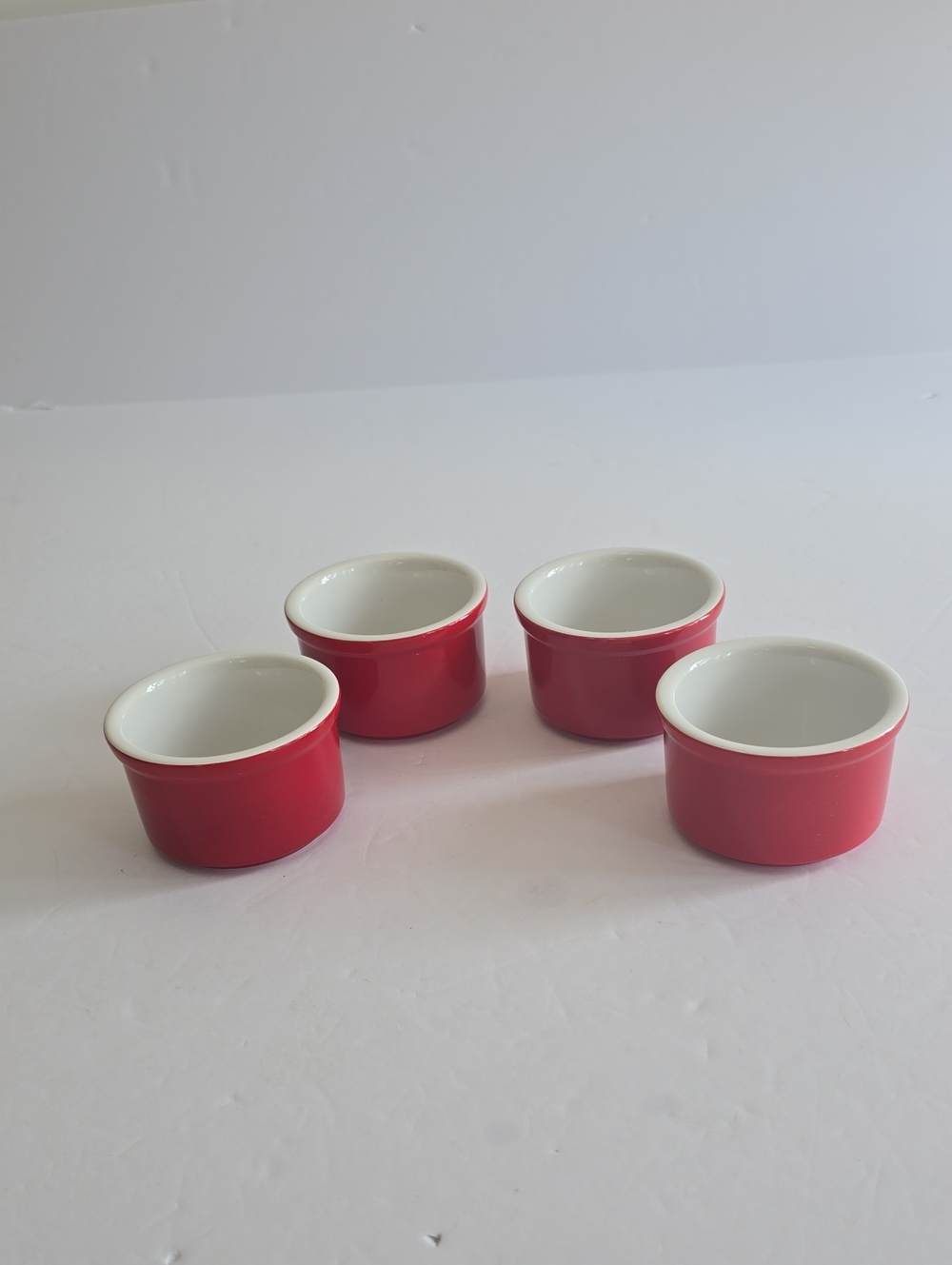 Cuisinart Set Of 4 Red Ramekins Mini Dish Bowls Stoneware 5.0 Fl Oz